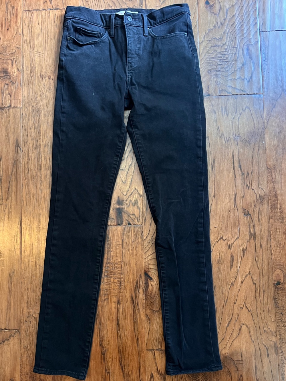 Levi's Women's Black Skinny Jeans - Classic High-Rise Fit